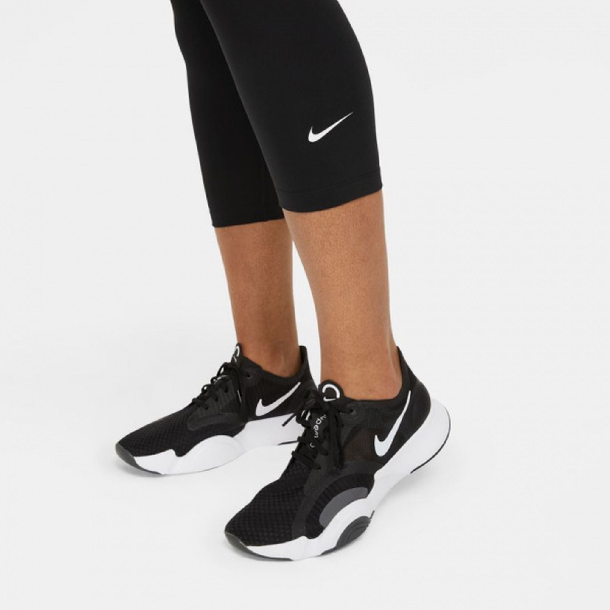 Nike Womens ONE Mid-Rise Capri Leggings