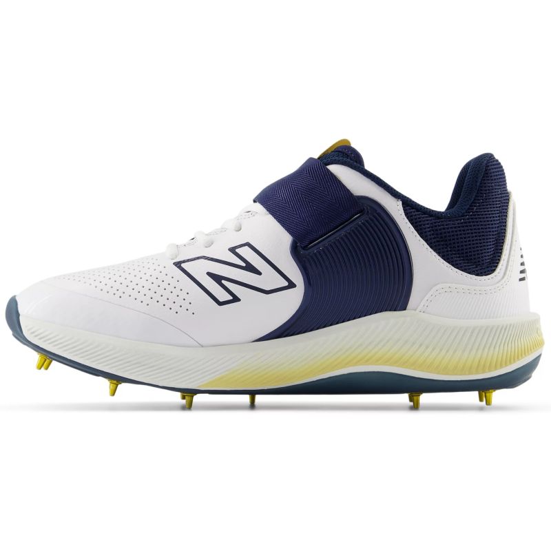 New Balance CK4040v6 2E WIDE Mens Cricket Shoe